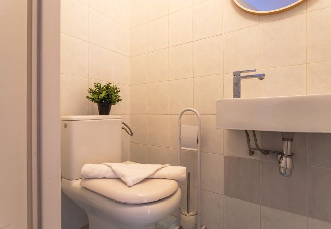 Appartement à Cannes - DEB5515 / Confortable 3 pièces a 100m de la plage Appartement à Cannes - DEB5515 / Confortable 3 pièces a 100m de la plage