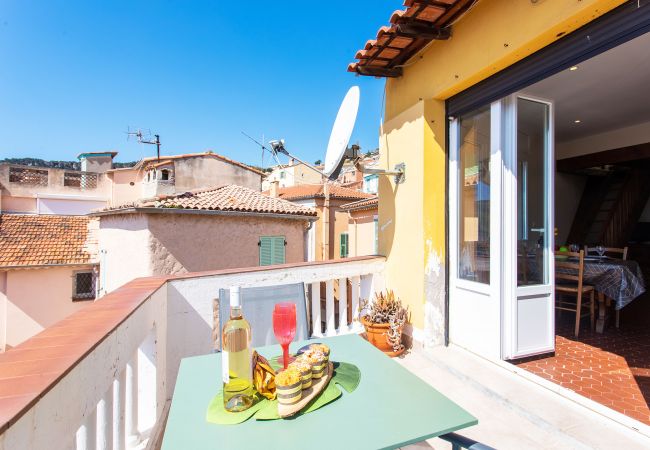 Studio à Villefranche-sur-Mer - LE BELVEDERE AP1059 by RIVIERA HOLIDAY HOMES Studio à Villefranche-sur-Mer - LE BELVEDERE AP1059 by RIVIERA HOLIDAY HOMES