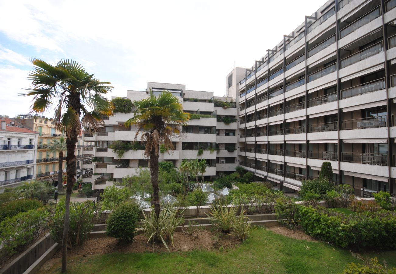 Appartement à Cannes - Gray d'Albion/ NAP558/ 2P
