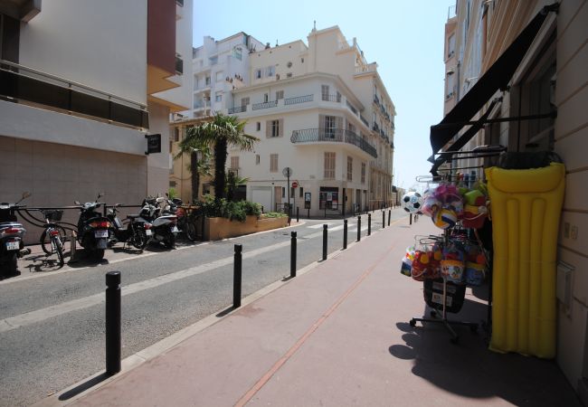 Appartement à Cannes - Bel appartement a 100m de la plage/BOR3256