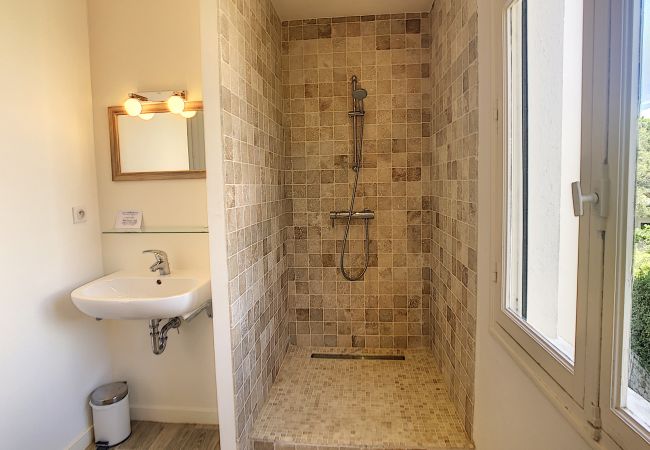 Appartement à Cannes - SAU310 / face mer Sur Croisette 3 chambres Appartement à Cannes - SAU310 / face mer Sur Croisette 3 chambres