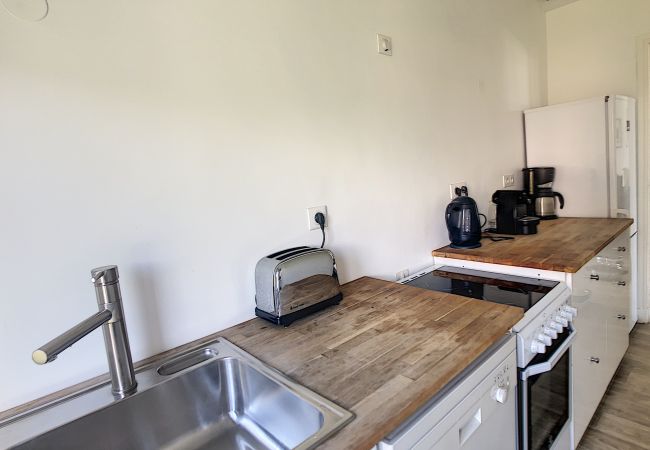 Appartement à Cannes - SAU310 / face mer Sur Croisette 3 chambres Appartement à Cannes - SAU310 / face mer Sur Croisette 3 chambres