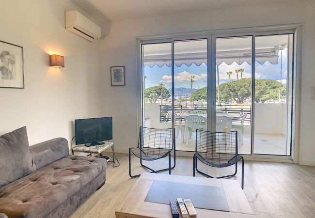 Appartement à Cannes - Sur Croisette 3 chambres / SAU310