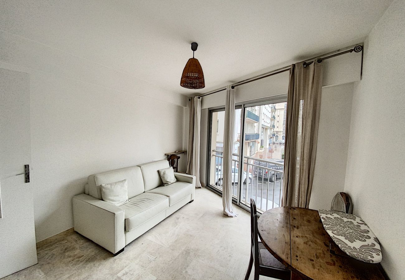 Appartement à Cannes - Bel apt tout confort au centre de Cannes / KAR146