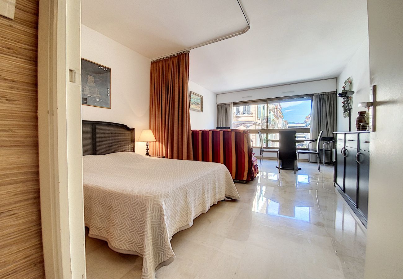 Studio à Cannes - BON500 Studio Gray d'Albion Residence