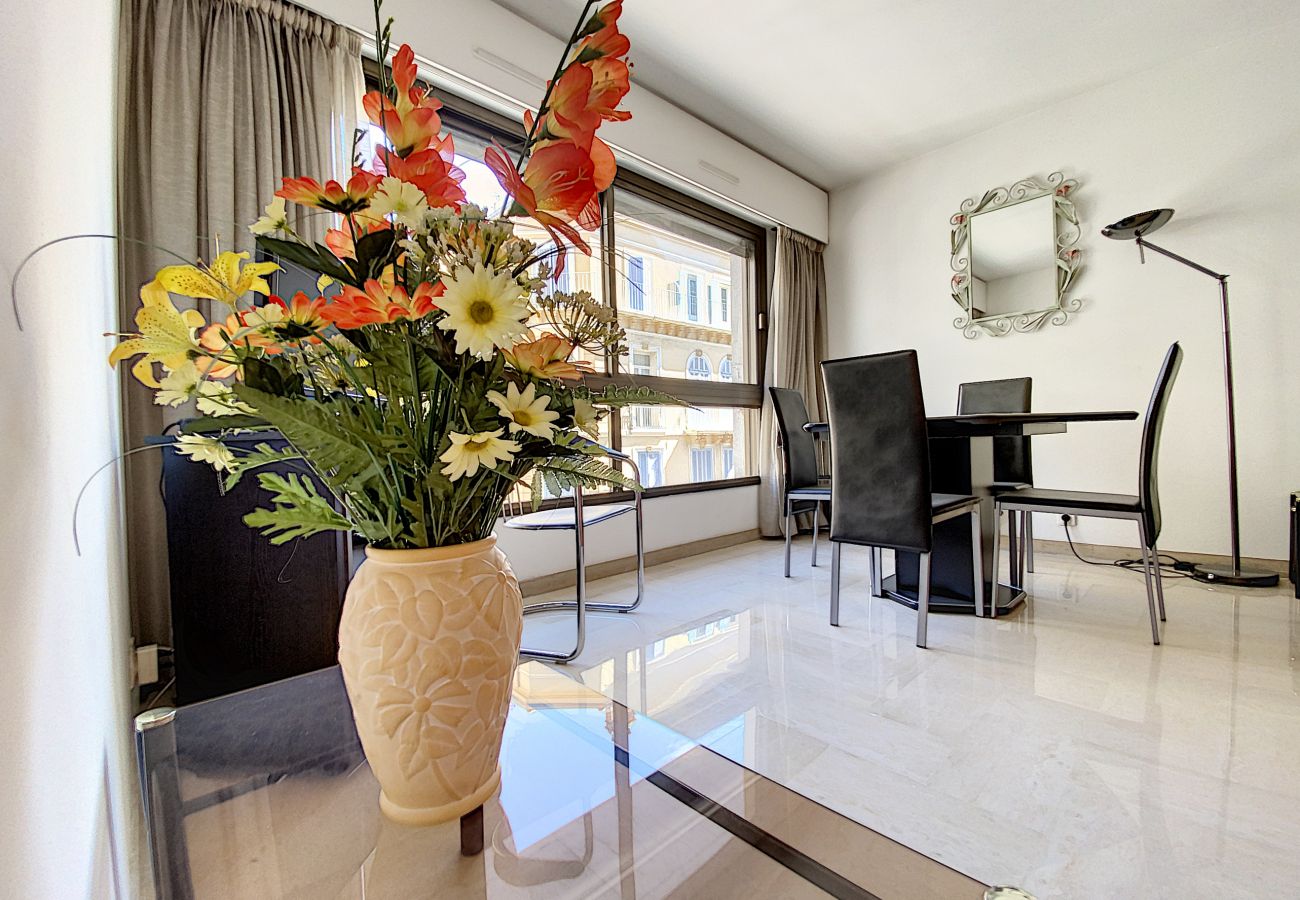 Studio à Cannes - BON500 Studio Gray d'Albion Residence