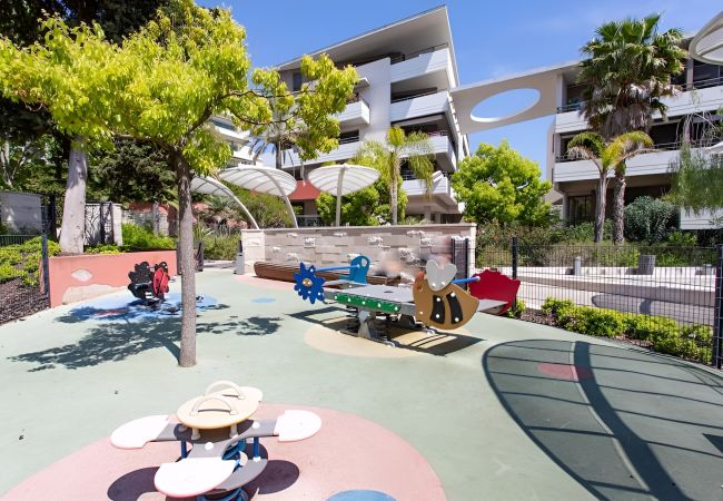 Appartement à Cannes - TEI142 Bel appartement avec piscine terrasse Appartement à Cannes - TEI142 Bel appartement avec piscine terrasse