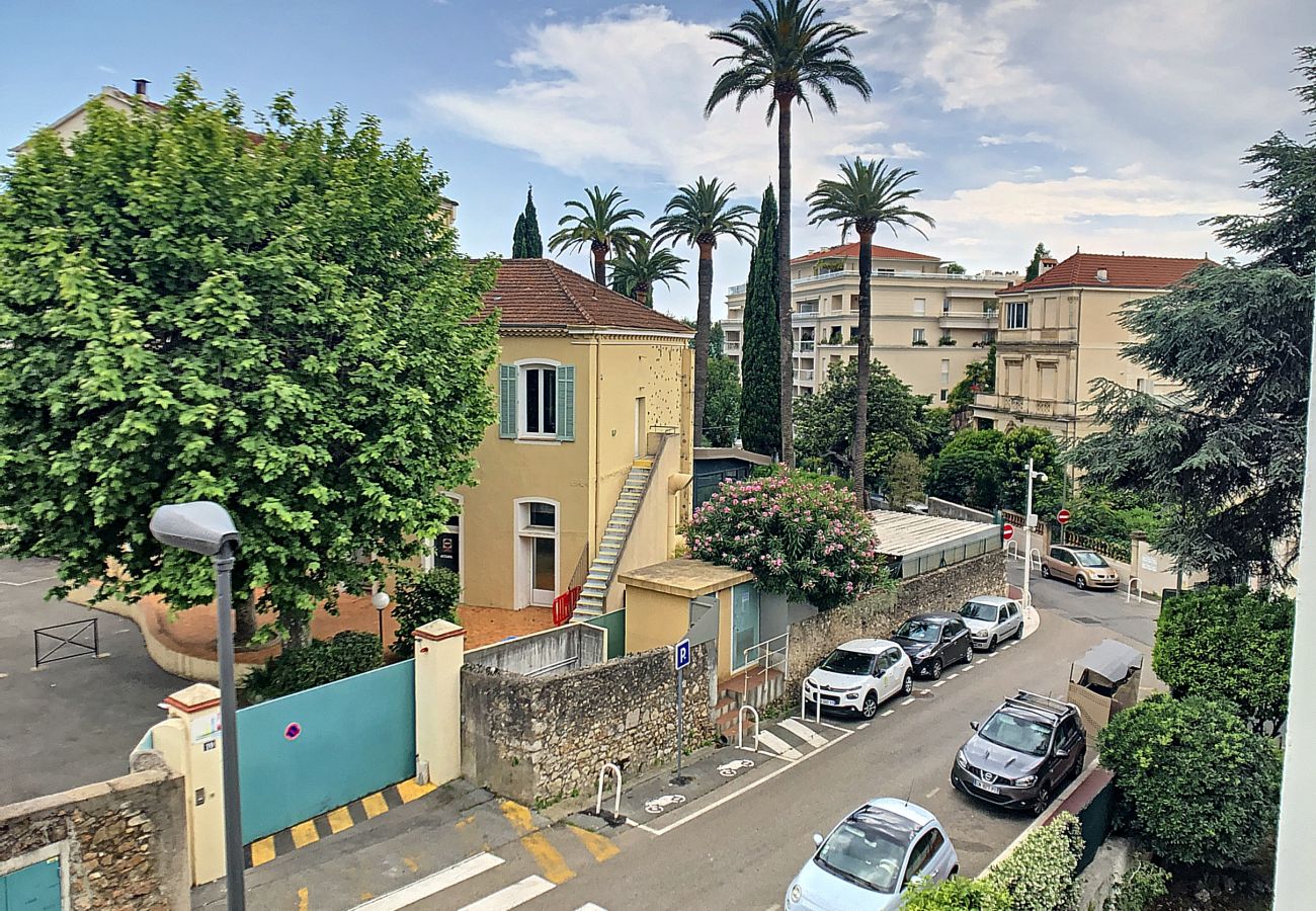 Appartement à Cannes - Super apt proche de toutes commodités / DET2002