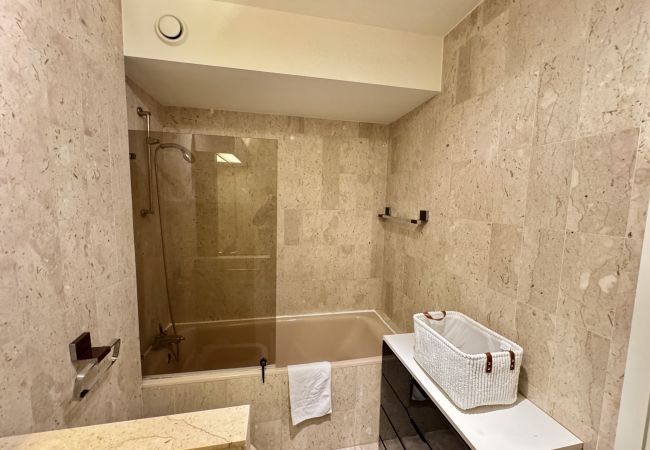 Appartement à Cannes - NAF568 / terrasse aperçu mer 2 pièces Appartement à Cannes - NAF568 / terrasse aperçu mer 2 pièces