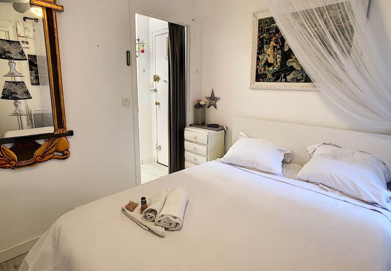 Appartement à Cannes - Super 2 pièces dans le centre de Cannes / DES5390
