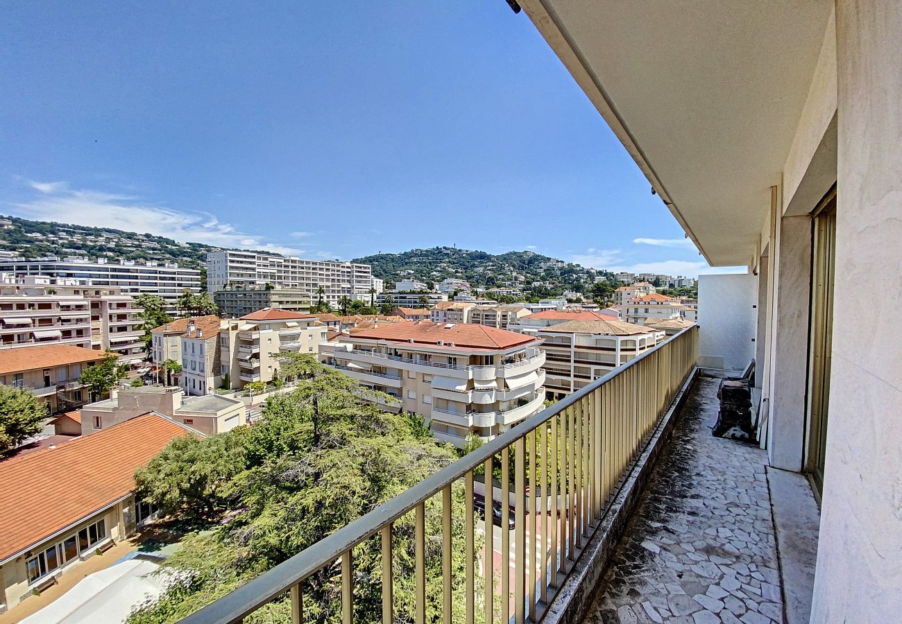 Appartement à Cannes - Spacieux 3 pièces, A/C, WI-FI /CHA34