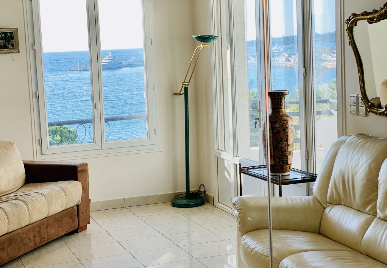 Appartement à Cannes - Splendide appartement face Croisette - SOU3528