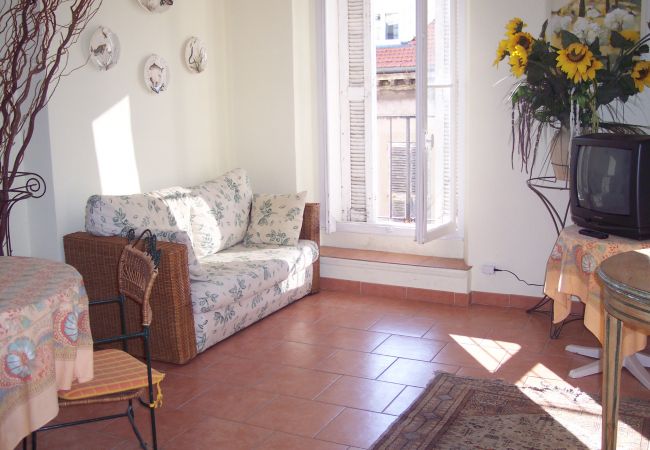  à Cannes - CEC1102 Agréable appartement au centre de Cannes