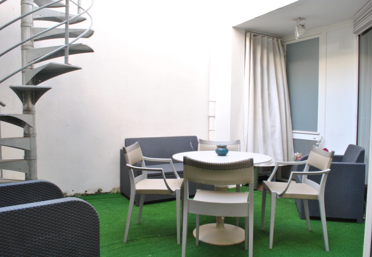 Appartement à Cannes - 3 chambres terrasse / BODPR888