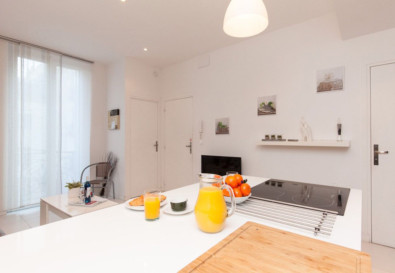 Appartement à Cannes - SUF3104 Beau 2 pièces moderne bien équippé