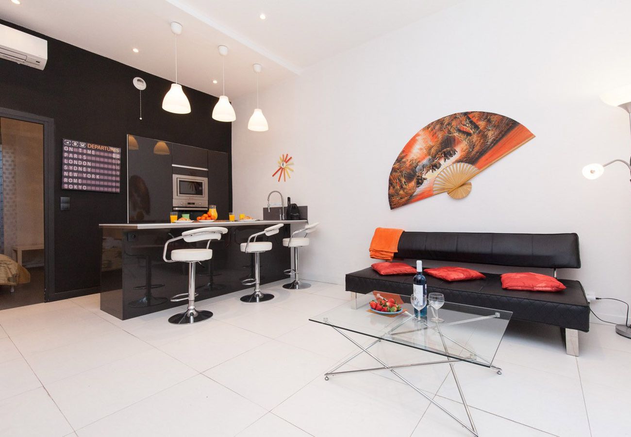 Appartement à Cannes - SUF3106 Beau 2 pièces moderne bien équippé