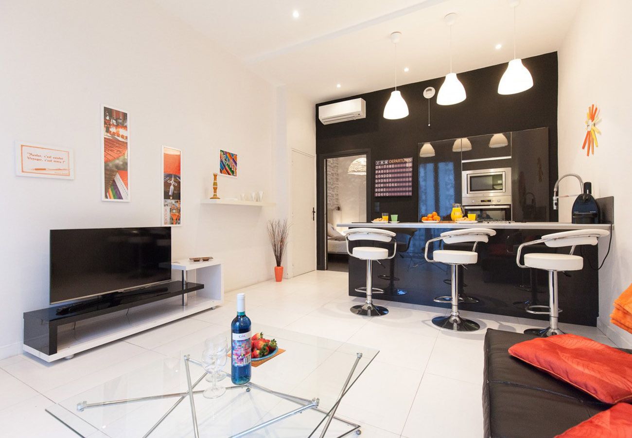 Appartement à Cannes - SUF3106 Beau 2 pièces moderne bien équippé
