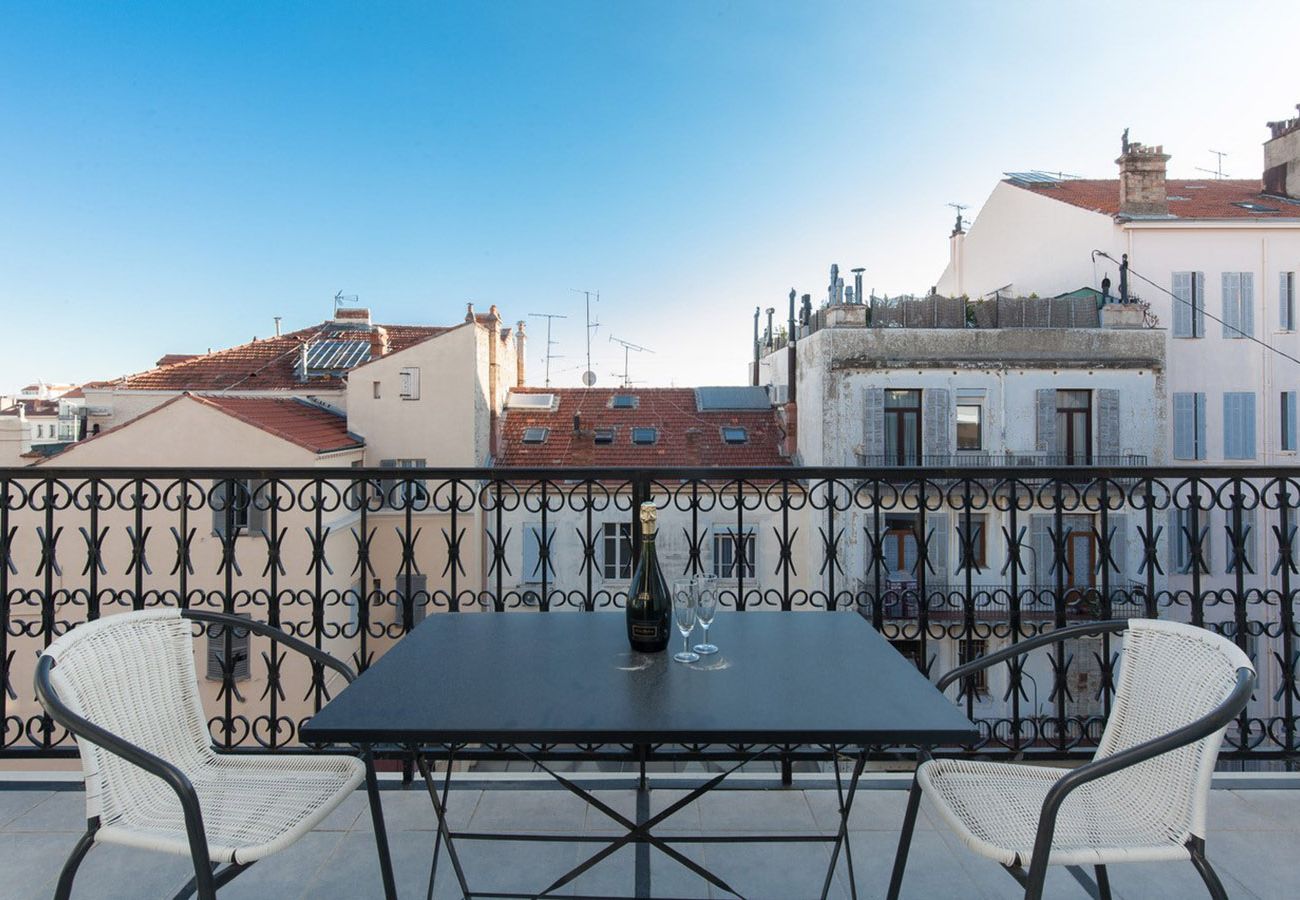 Appartement à Cannes - SUF3109  Beau 3 pièces moderne terrasse bien équip