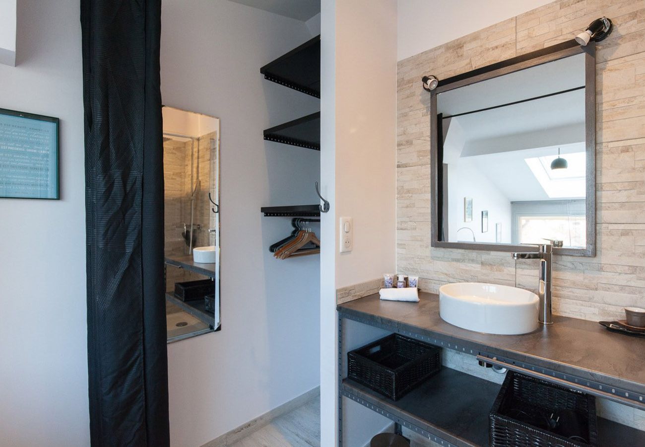 Appartement à Cannes - SUF3109  Beau 3 pièces moderne terrasse bien équip