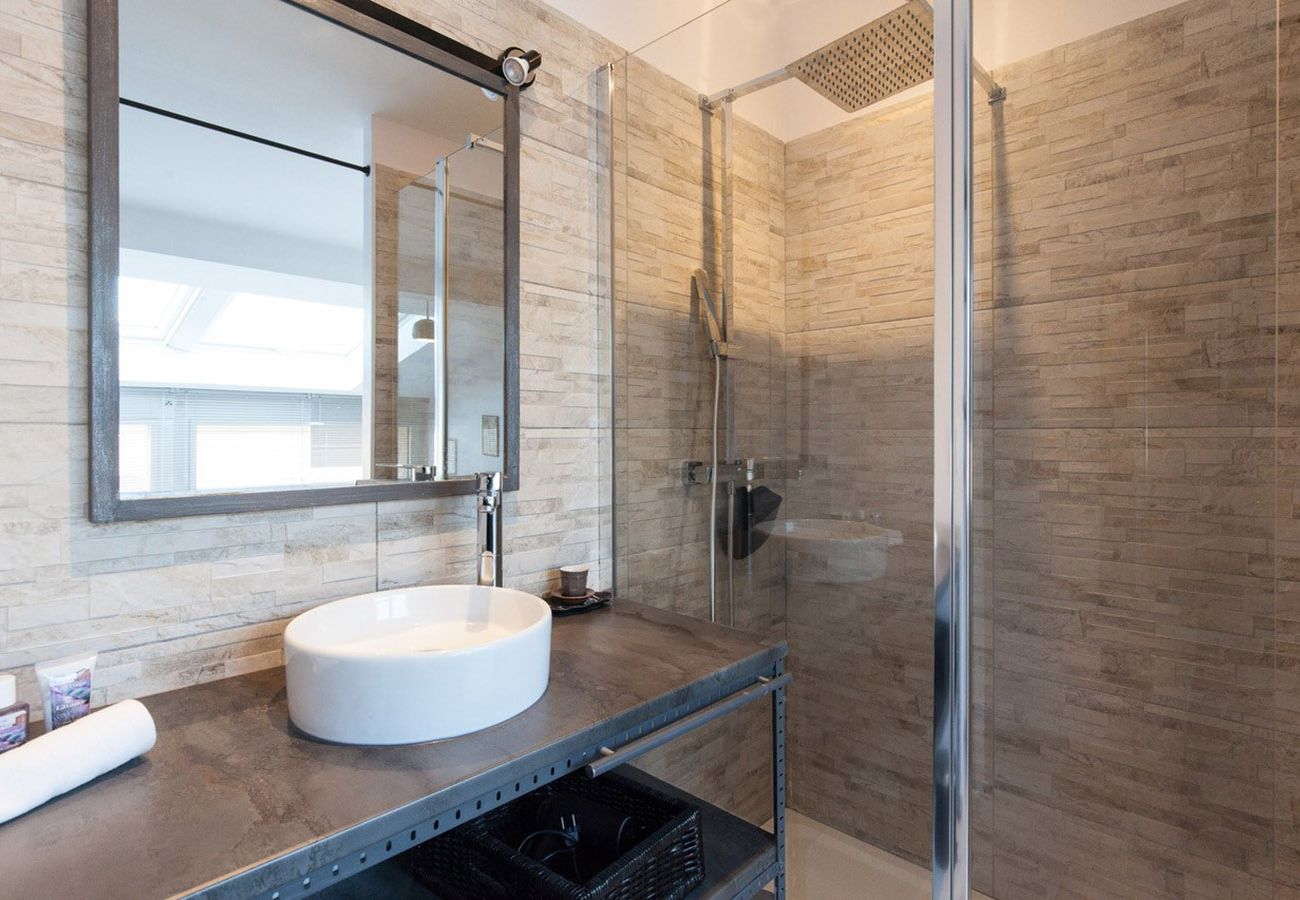 Appartement à Cannes - SUF3109  Beau 3 pièces moderne terrasse bien équip