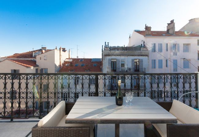 Appartement à Cannes - SUF3110  Beau 3 pièces moderne terrasse bien équip
