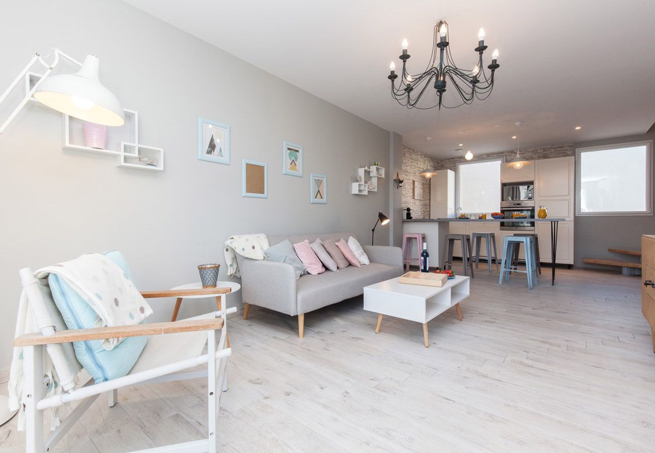 Appartement à Cannes - SUF3110  Beau 3 pièces moderne terrasse bien équip