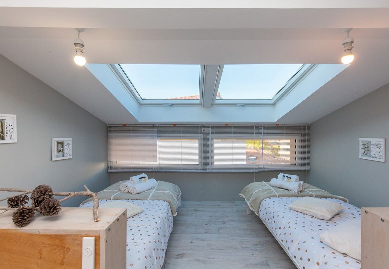 Appartement à Cannes - SUF3110  Beau 3 pièces moderne terrasse bien équip