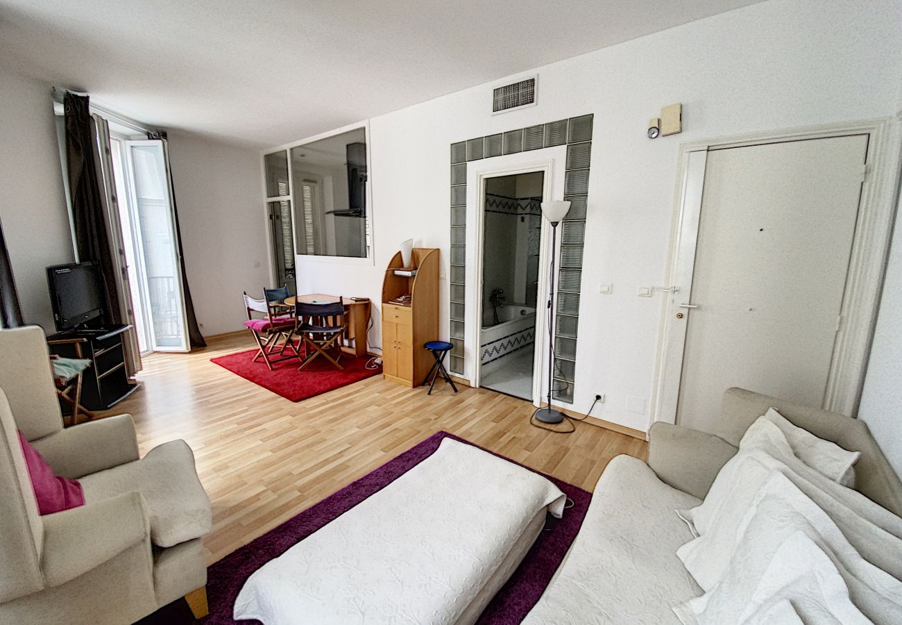 Appartement à Cannes - HER407 11 Monod/ 3P