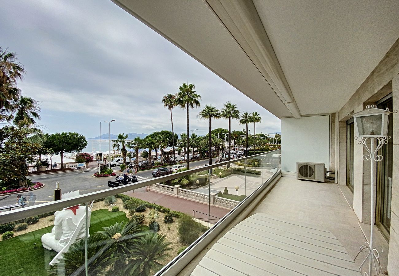 Appartement à Cannes - L'IMPERATRICE/ LAL167/ 2P