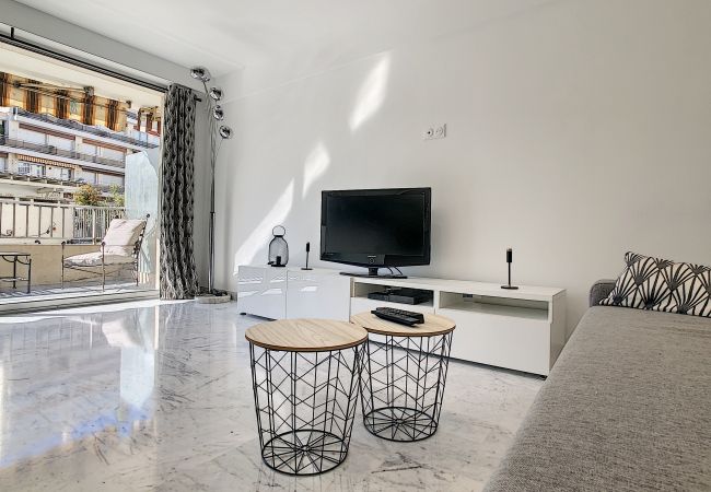 Appartement à Cannes - Splendide apt spacieux et bien situé / GAR2207