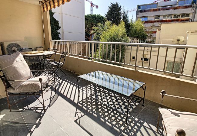 Appartement à Cannes - Splendide apt spacieux et bien situé / GAR2207