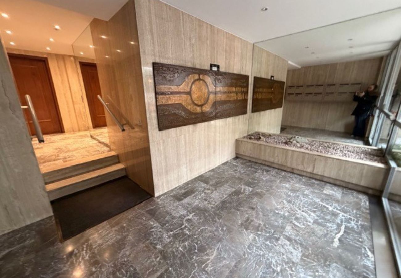 Appartement à Cannes - GAR2207 Beau 2 pièces centre terasse