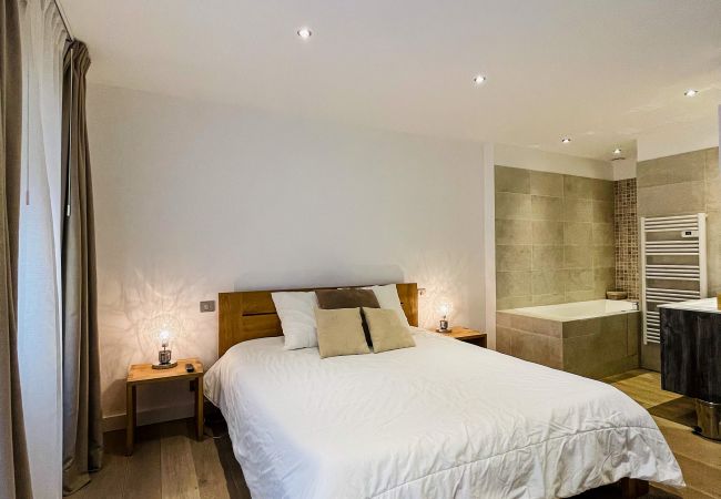 Appartement à Cannes - Splendide 3 Chambres / couleur nature Appartement à Cannes - Splendide 3 Chambres / couleur nature