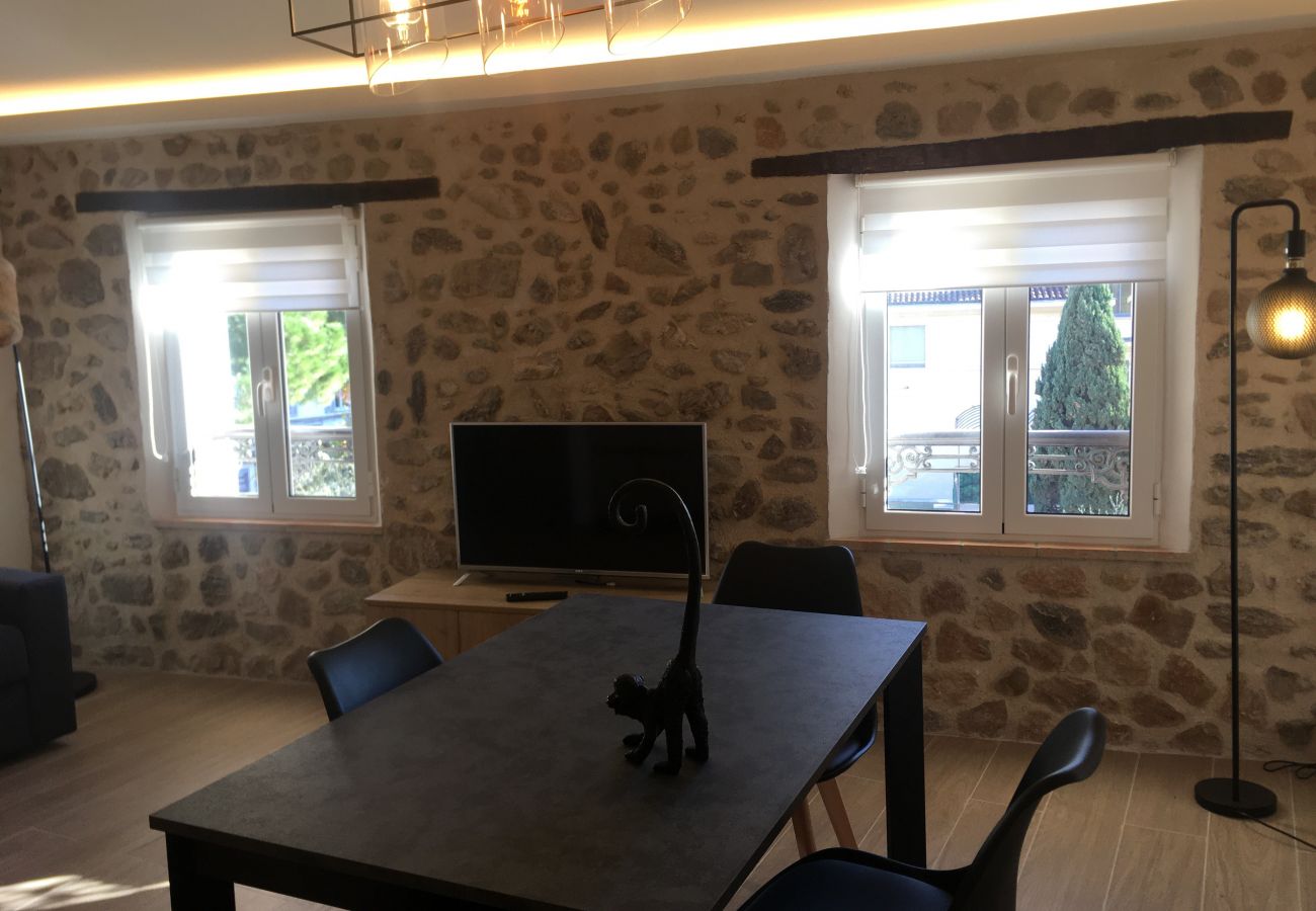 Appartement à Cannes - Suquet 3 pièces duplex/ MAS1415