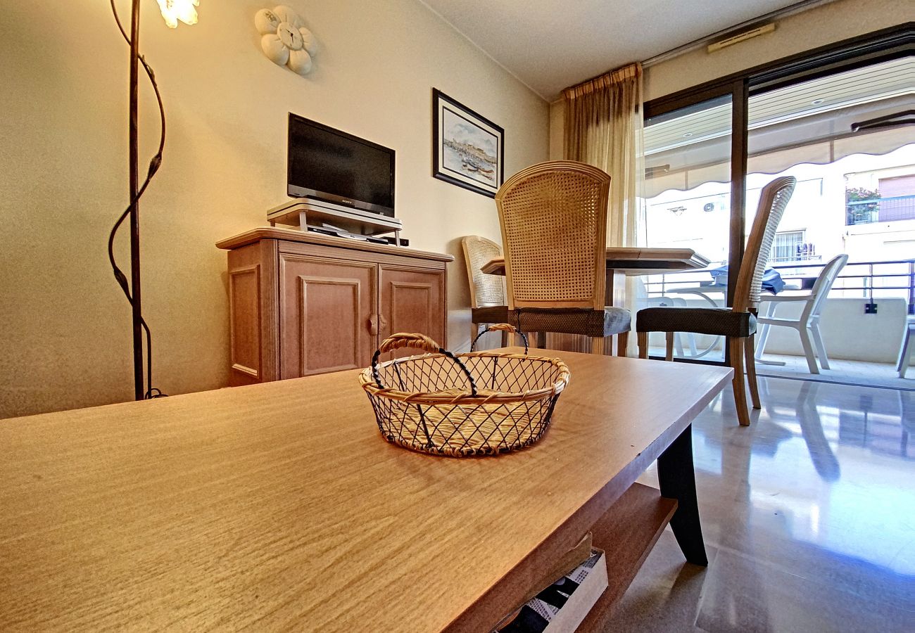 Appartement à Cannes - ARN5326 Eden Palace / 2P