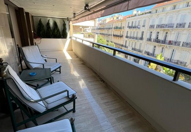 Appartement à Cannes - Magnifique apt situé au Gray d'Albion/ SCI537