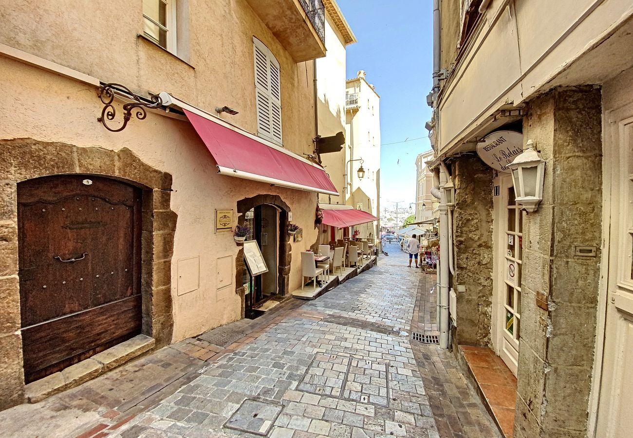 Appartement à Cannes - Saint Antoine/ MAS1413 / ST