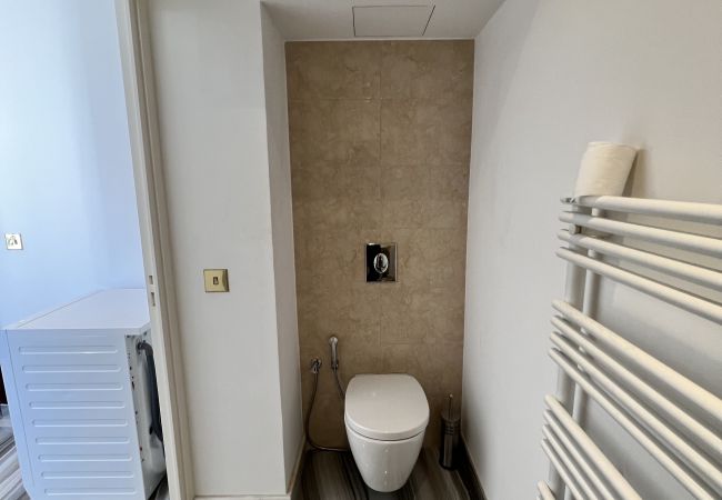 Appartement à Cannes - FON3 / Exceptionnel 5 pièces vue mer Appartement à Cannes - FON3 / Exceptionnel 5 pièces vue mer