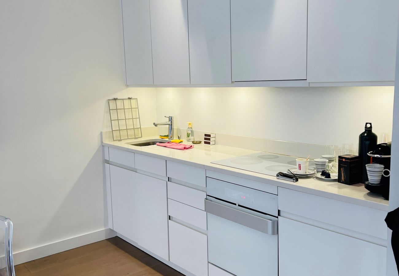 Appartement à Cannes - ARU117 / Remarquable 3 pièces central