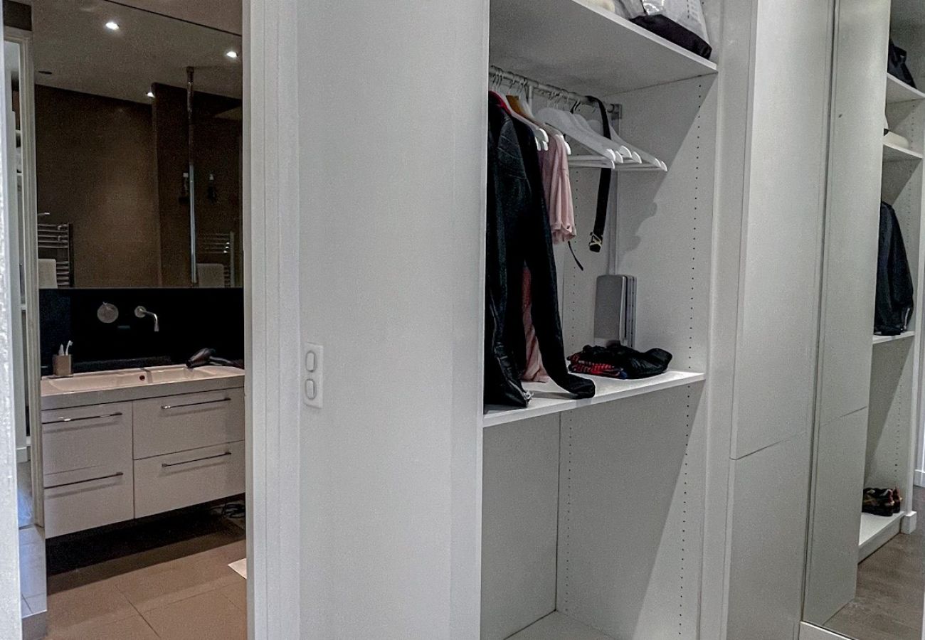 Appartement à Cannes - ARU117 / Remarquable 3 pièces central