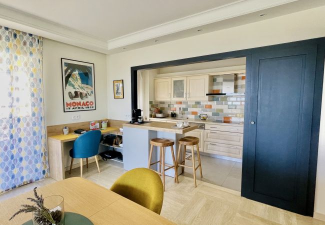 Appartement à Cannes - BellaVista / Bel appartement avec vue sur la mer Appartement à Cannes - BellaVista / Bel appartement avec vue sur la mer