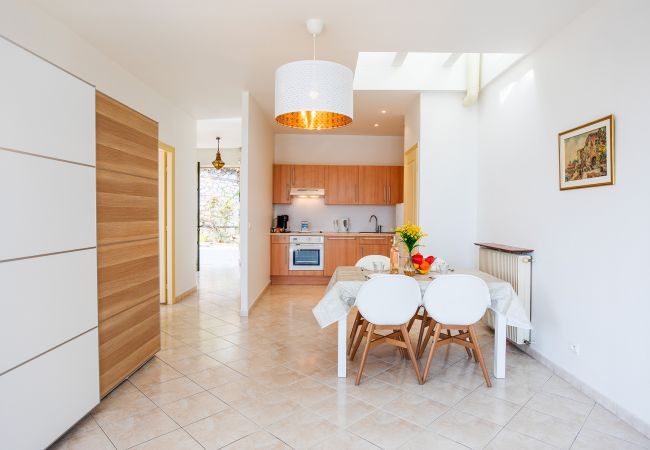 Appartement à Villefranche-sur-Mer - LA MALMAISON II AP4315 By Riviera Holiday Homes Appartement à Villefranche-sur-Mer - LA MALMAISON II AP4315 By Riviera Holiday Homes