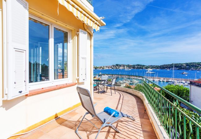 Appartement à Villefranche-sur-Mer - LA MALMAISON II AP4315 By Riviera Holiday Homes Appartement à Villefranche-sur-Mer - LA MALMAISON II AP4315 By Riviera Holiday Homes