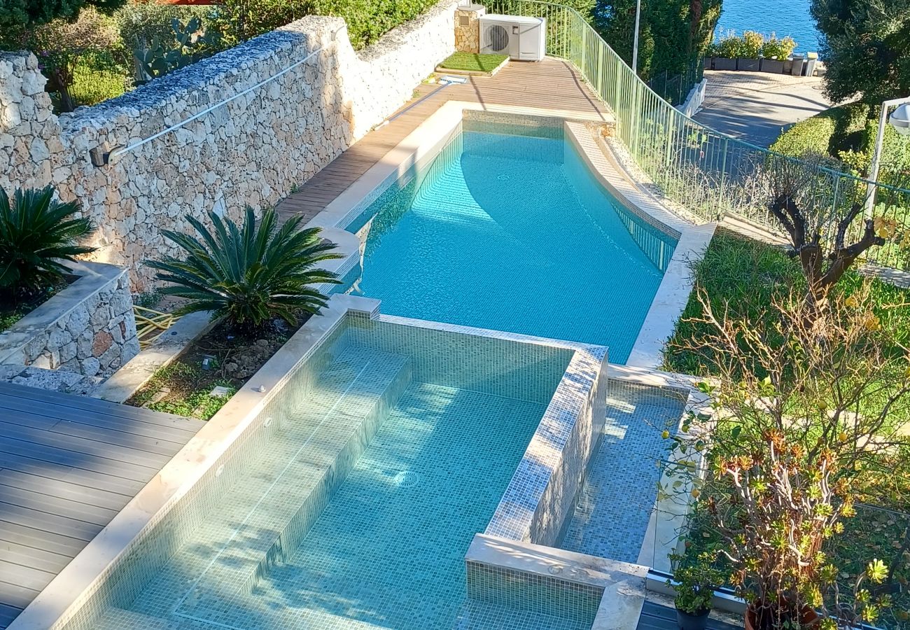 Villa à Nice - VILLA HESPERIDES VI4337 By Riviera Holiday Homes