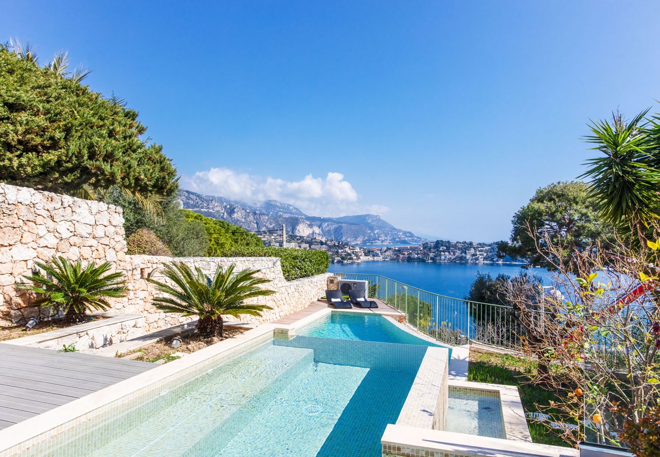 Villa à Nice - VILLA HESPERIDES VI4337 By Riviera Holiday Homes