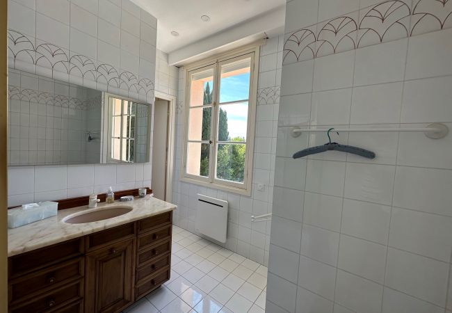 Villa à Cannes - Villa Piscine jardin 10pers /LA GLORIETTE Villa à Cannes - Villa Piscine jardin 10pers /LA GLORIETTE