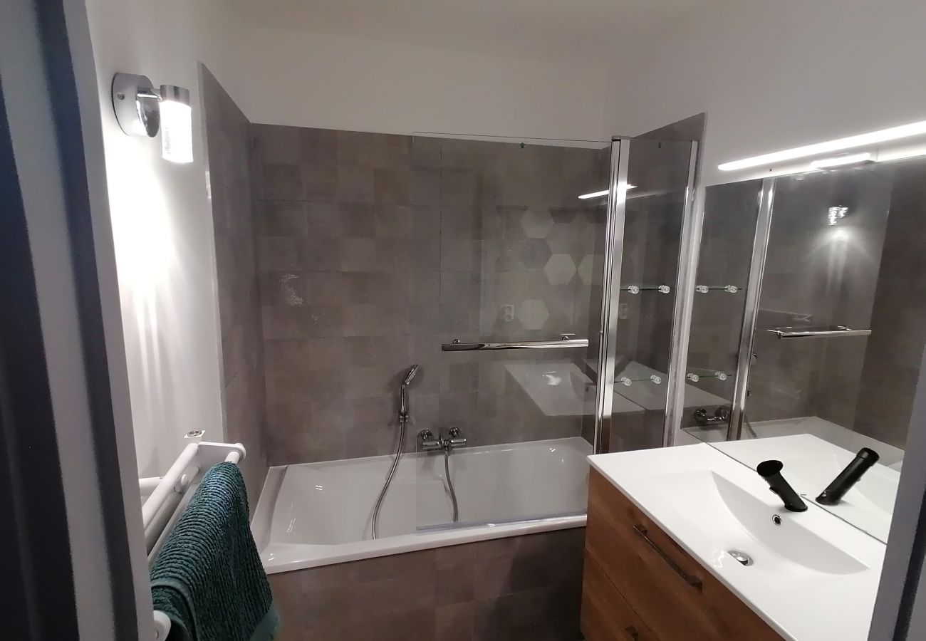 Appartement à Cannes - AURELIE3/ 3 pièces / CAY3