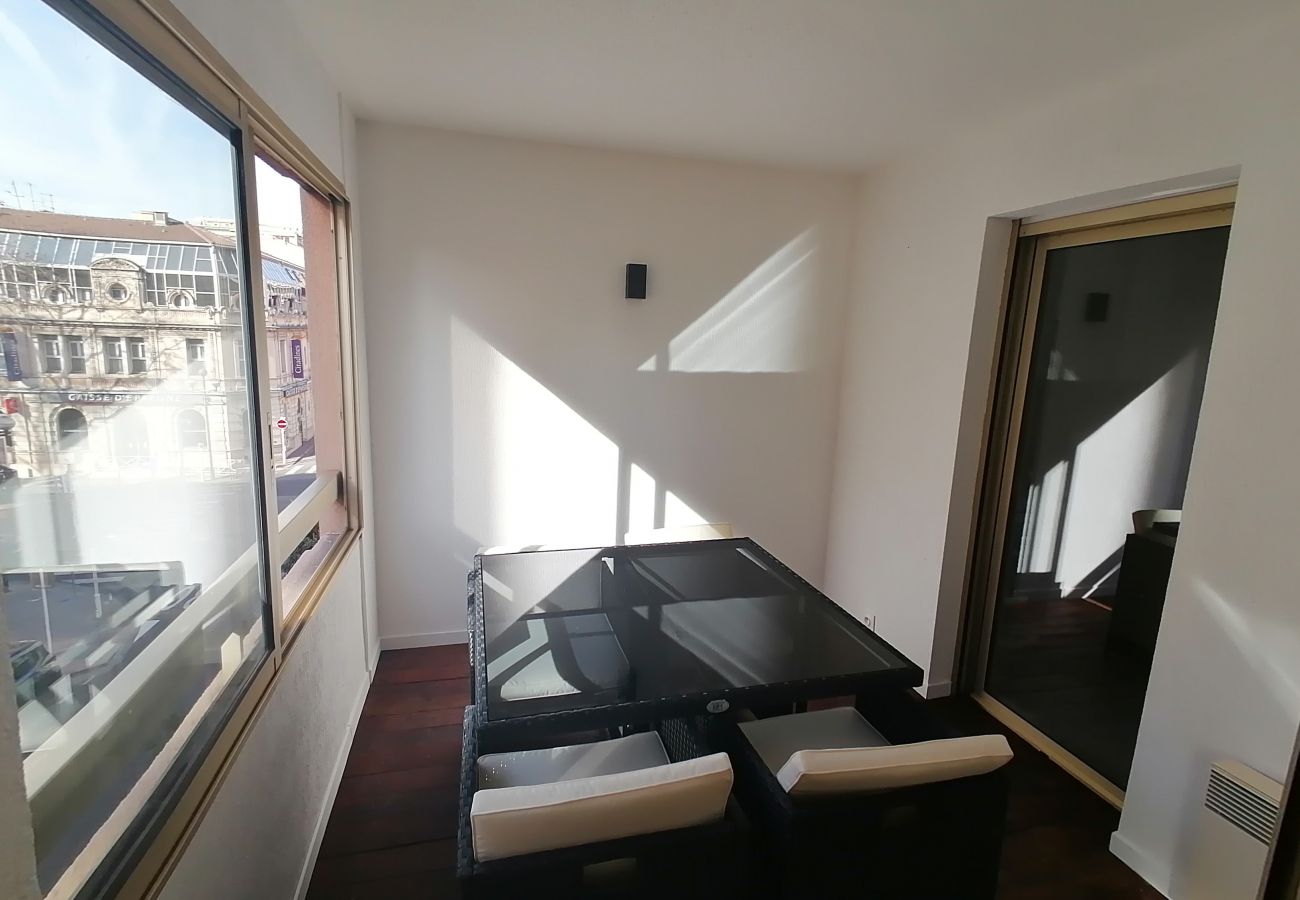 Appartement à Cannes - AURELIE3/ 3 pièces / CAY3