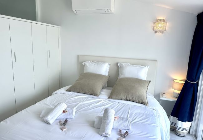 Appartement à Villefranche-sur-Mer - MAISON BLEUE AP4362 By Riviera Holiday Homes Appartement à Villefranche-sur-Mer - MAISON BLEUE AP4362 By Riviera Holiday Homes