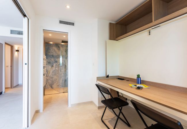 Appartement à Villefranche-sur-Mer - Agrianthe Palmiers AP4380 By Riviera Holiday Homes Appartement à Villefranche-sur-Mer - Agrianthe Palmiers AP4380 By Riviera Holiday Homes
